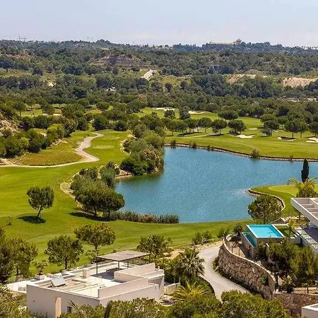 Exclusivo En Colinas Golf Apartment *