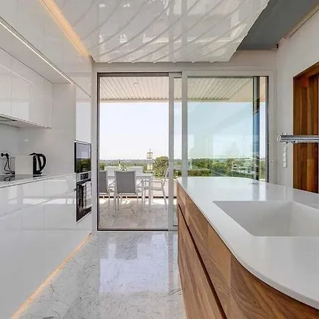 Apartment Exclusivo En Colinas Golf *