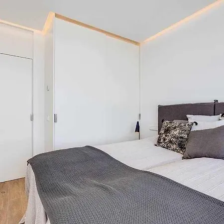 Exclusivo En Colinas Golf Apartment *